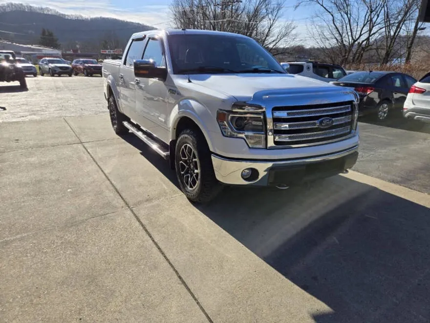 2014 Ford F-150 Lariat photo 1
