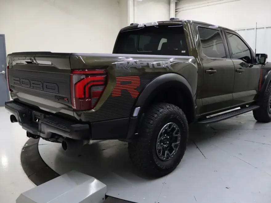 2024 Ford F-150 Raptor photo 1