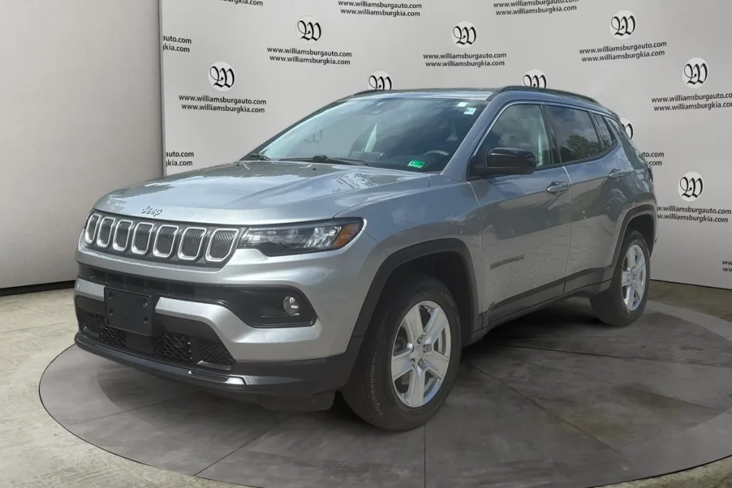 2022 Jeep Compass North Edition Latitude photo 1