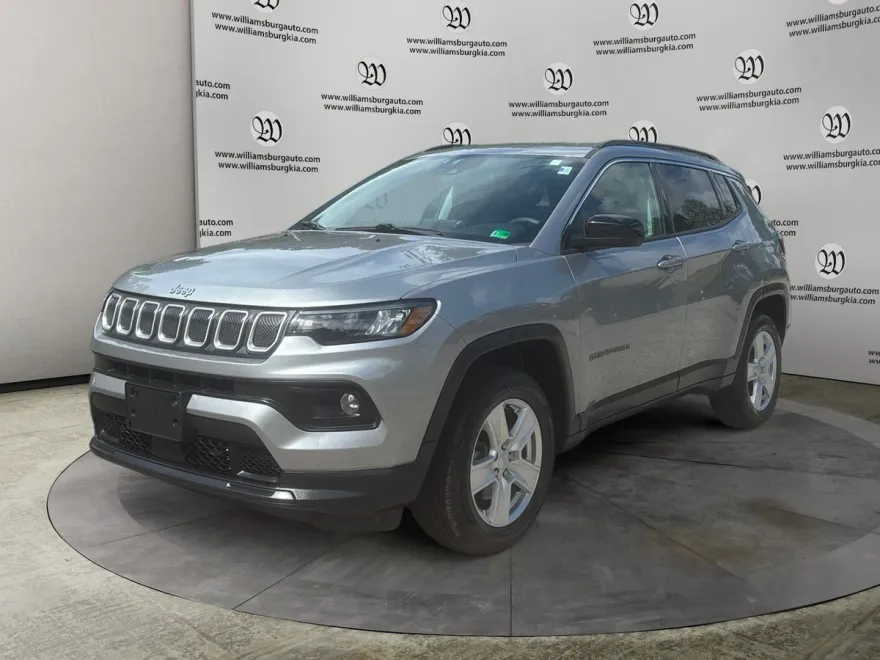 2022 Jeep Compass North Edition Latitude photo 1