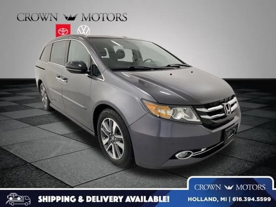 2016 Honda Odyssey Touring Elite photo 1