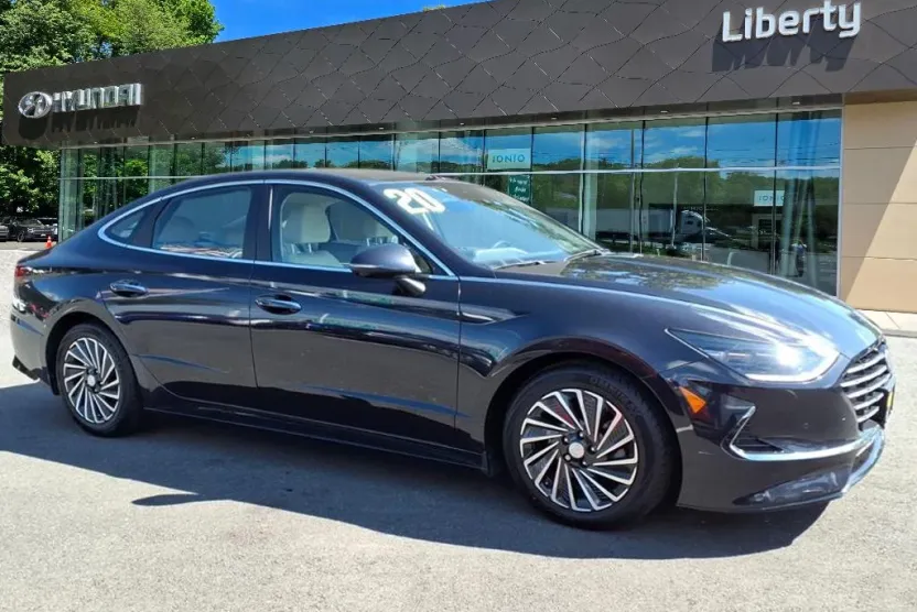 2020 Hyundai Sonata Hybrid Limited photo 1