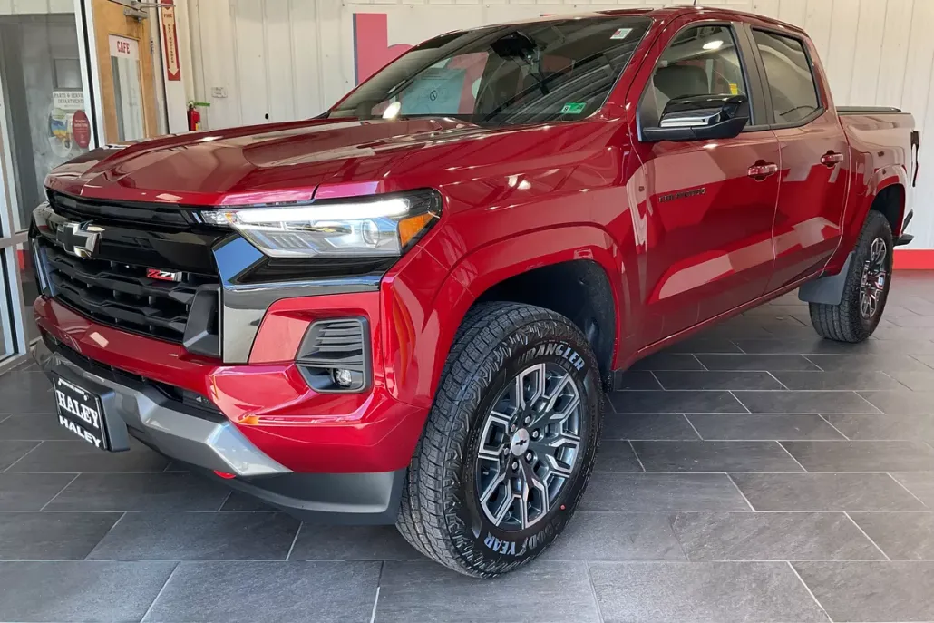 2026 Chevrolet Colorado Z71 photo 1