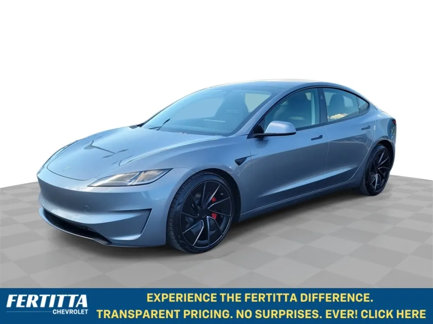 2024 Tesla Model 3 Performance All-Wheel Drive photo 1