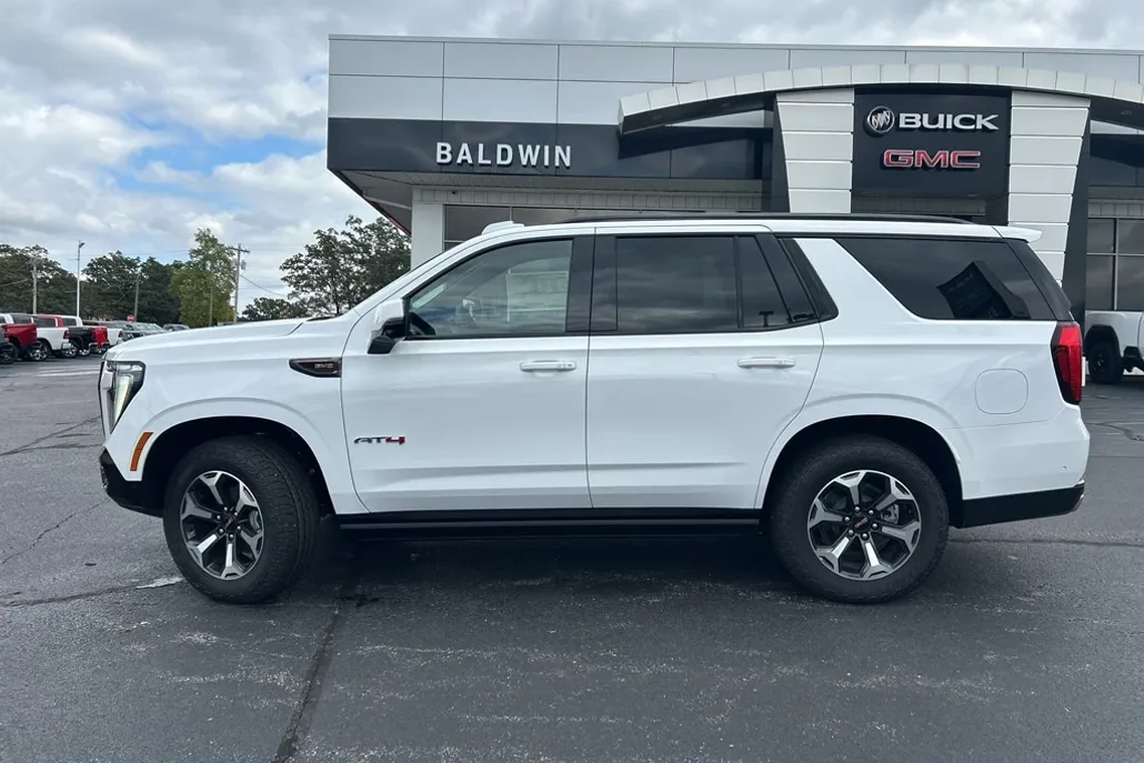 2025 Gmc Yukon AT4 Ultimate photo 1