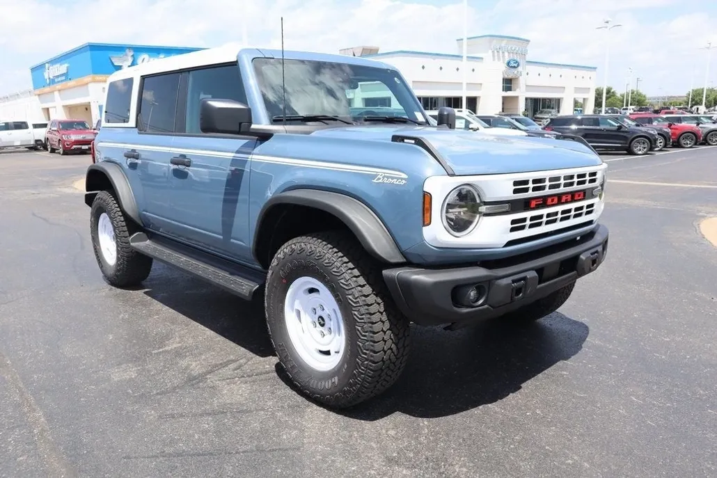 2025 Ford Bronco Heritage First Edition photo 1