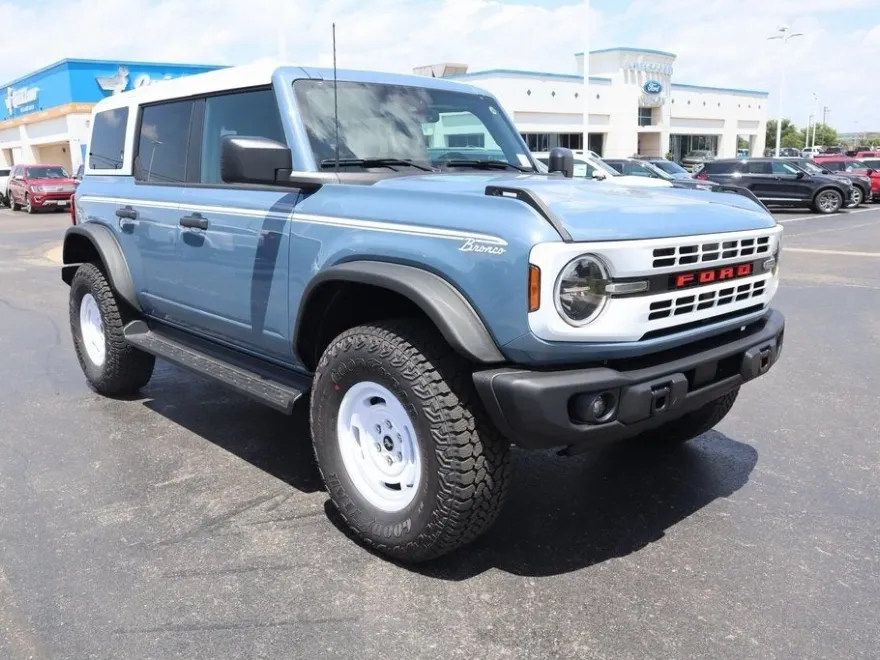 2025 Ford Bronco Heritage First Edition photo 1