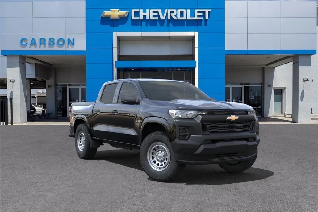 2025 Chevrolet Colorado LT photo 1