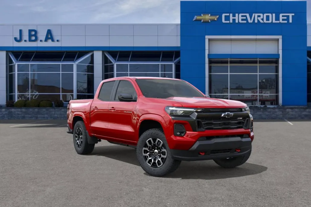 2025 Chevrolet Colorado Z71 photo 1