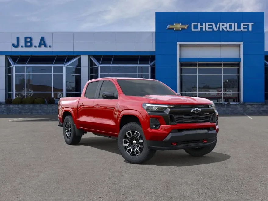 2025 Chevrolet Colorado Z71 photo 1