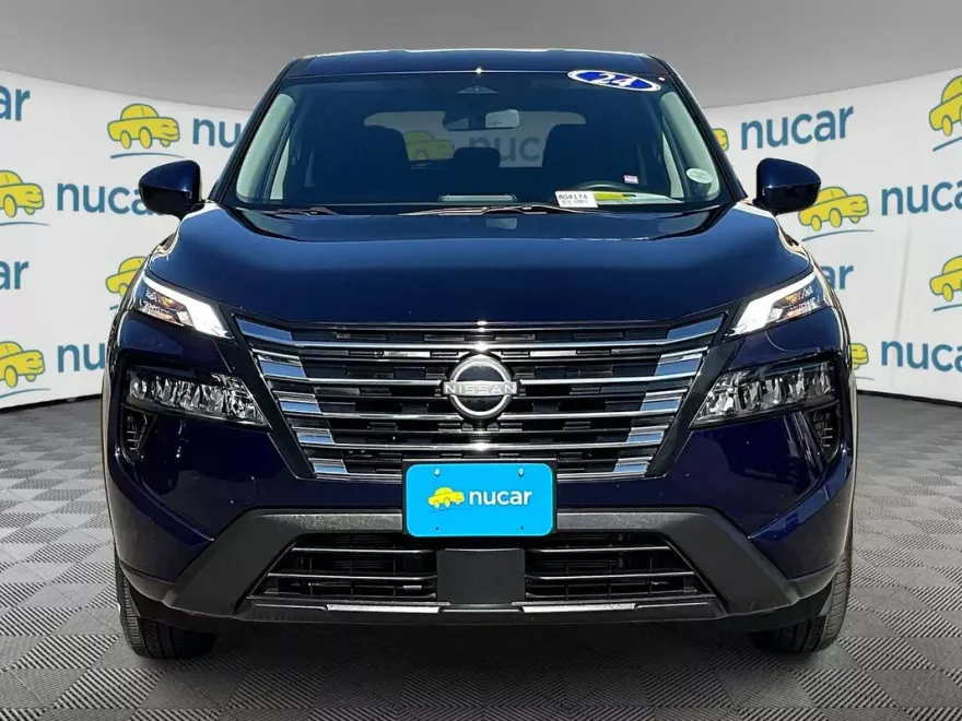2024 Nissan Rogue SV photo 1