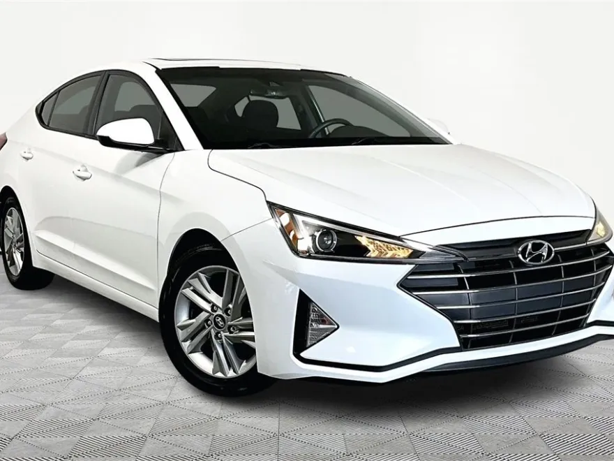 2020 Hyundai Elantra Value Edition photo 1