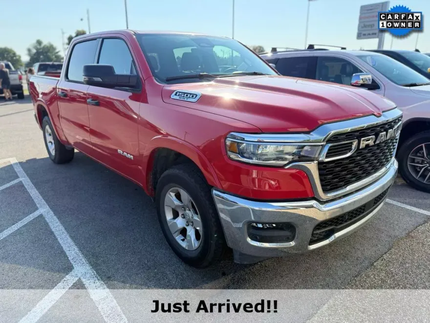 2025 Ram 1500 Big Horn photo 1