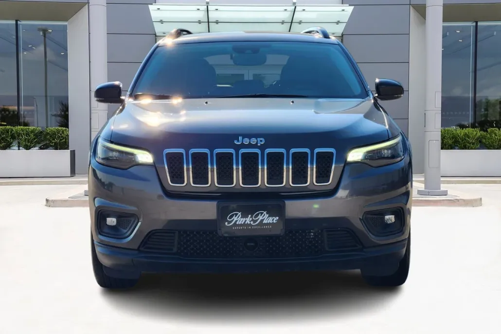 2022 Jeep Cherokee Latitude Lux photo 1