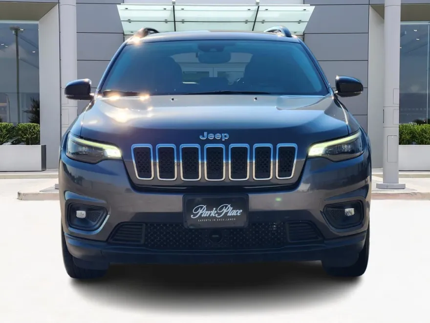 2022 Jeep Cherokee Latitude Lux photo 1