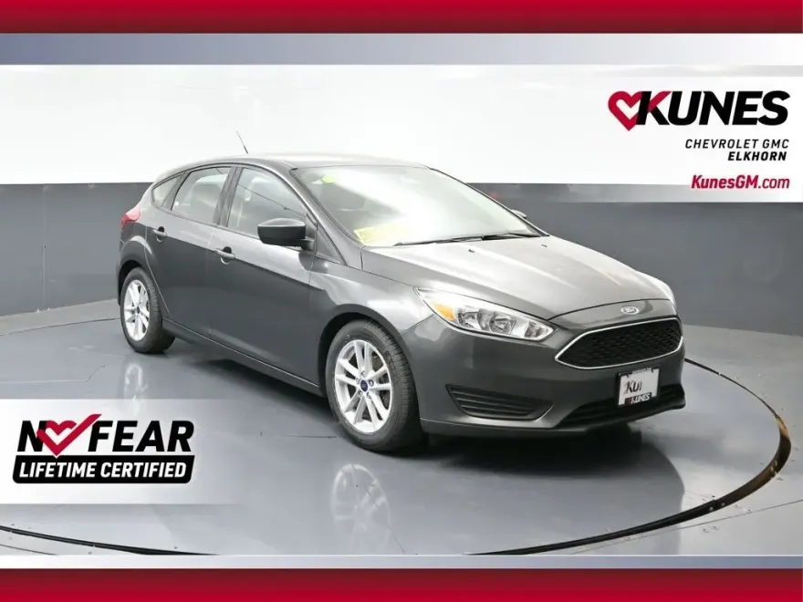 2018 Ford Focus SE photo 1