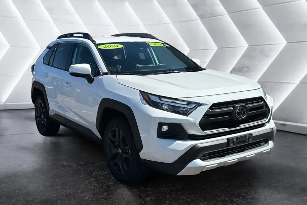 2024 Toyota RAV4 Adventure photo 1