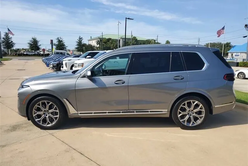 2024 Bmw X7 xDrive40i photo 1