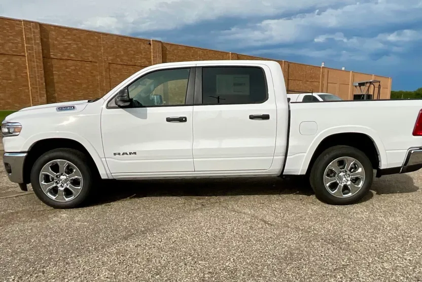 2025 Ram 1500 Big Horn photo 1