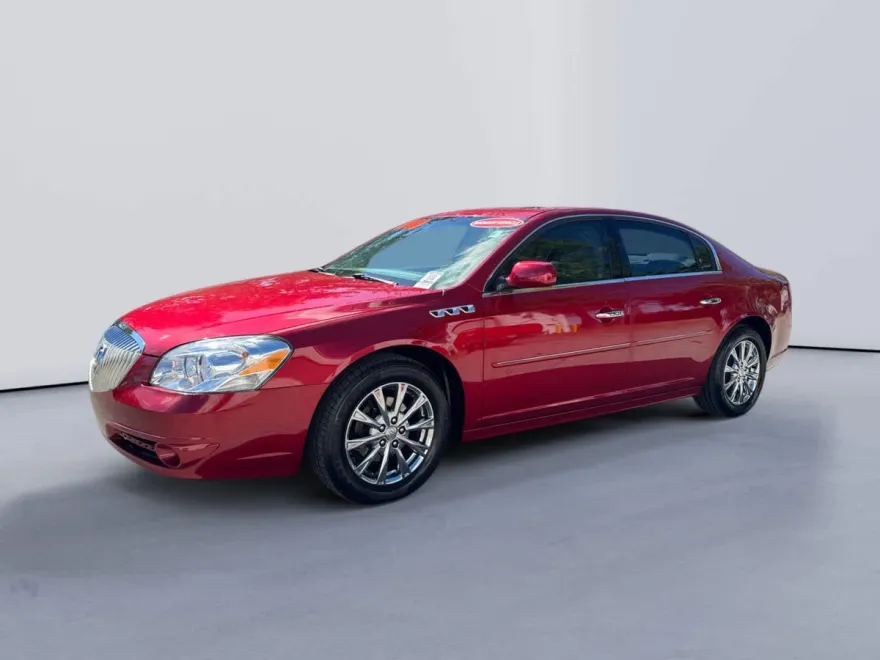 2010 Buick Lucerne CXL photo 1