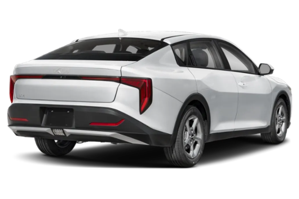 2025 Kia K4 LX photo 1