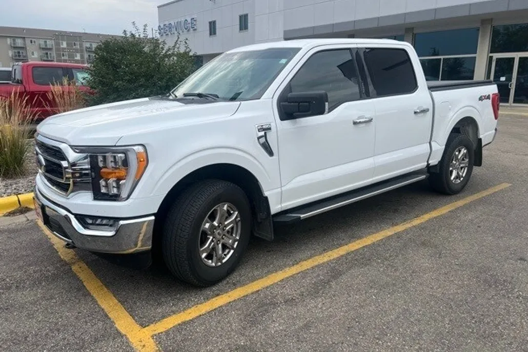 2023 Ford F-150 XLT photo 1