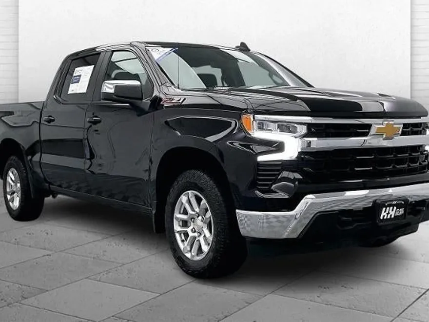 2023 Chevrolet Silverado 1500 LT photo 1
