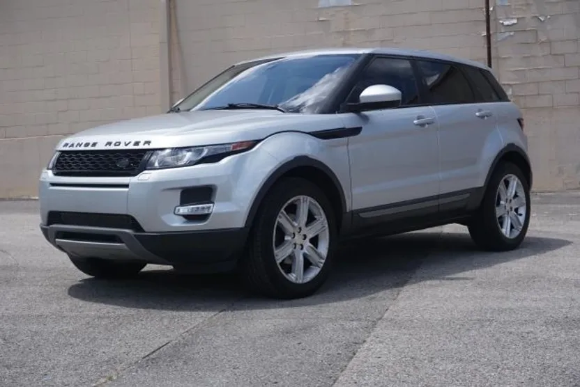2015 Land Rover Range Rover Evoque Pure Plus photo 1