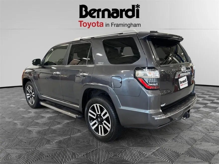 2023 Toyota 4Runner Limited photo 1
