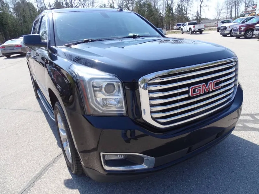 2020 Gmc Yukon XL SLE photo 1