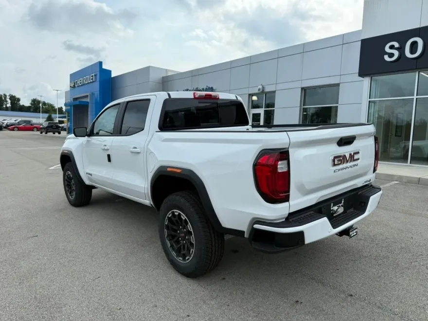 2026 Gmc Canyon AT4 photo 1