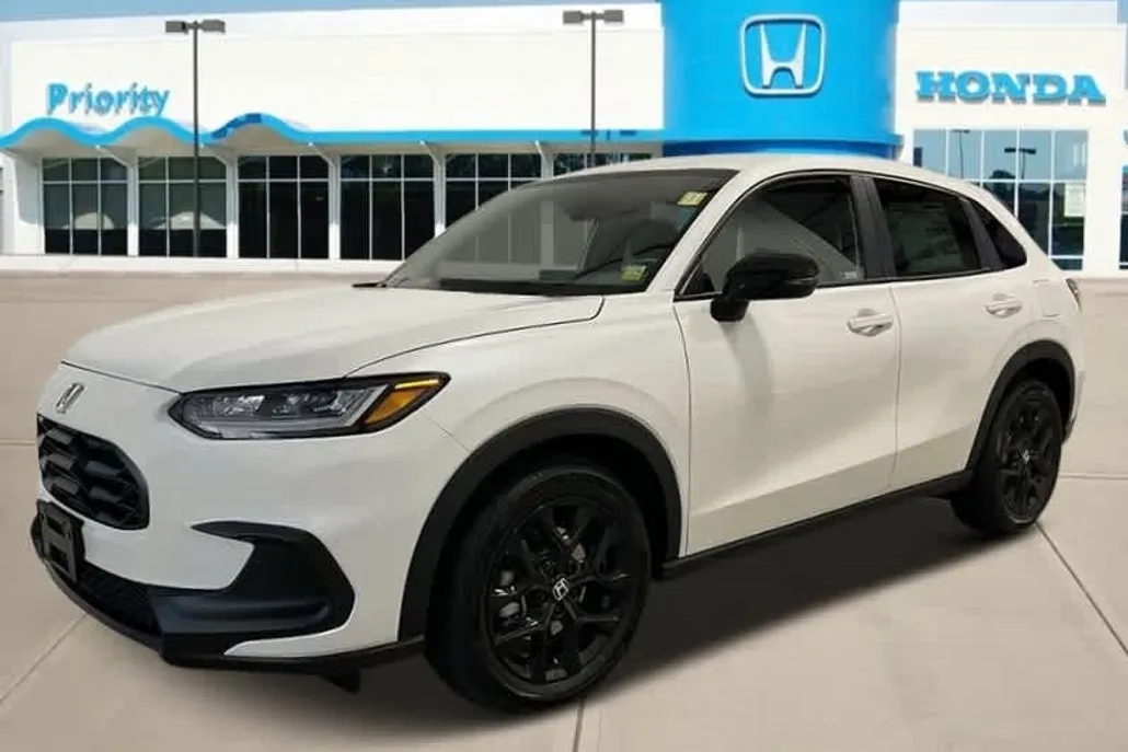 2025 Honda HR-V Sport photo 1