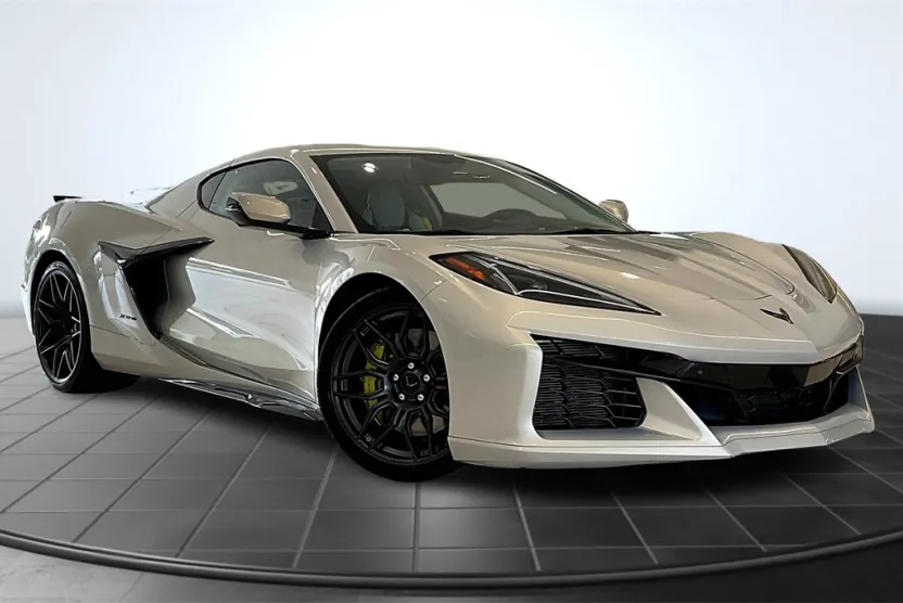 2023 Chevrolet Corvette Z06 3LZ photo 1
