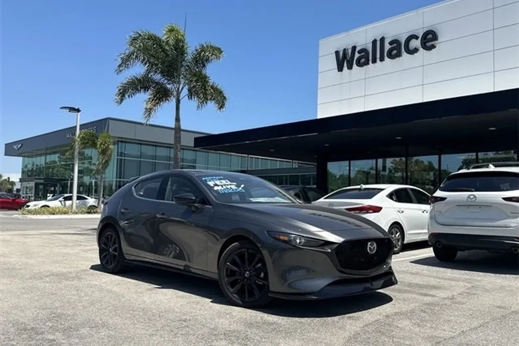 2025 Mazda Mazda3 Hatchback 2.5 Turbo Premium Plus photo 1