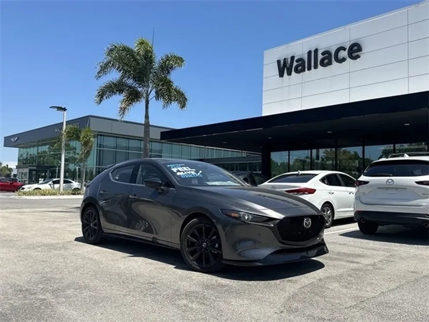 2025 Mazda Mazda3 Hatchback 2.5 Turbo Premium Plus photo 1