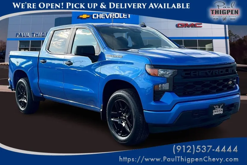 2026 Chevrolet Silverado 1500 Custom photo 1