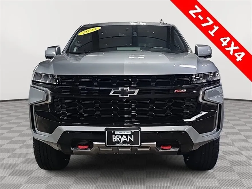 2024 Chevrolet Suburban Z71 photo 1