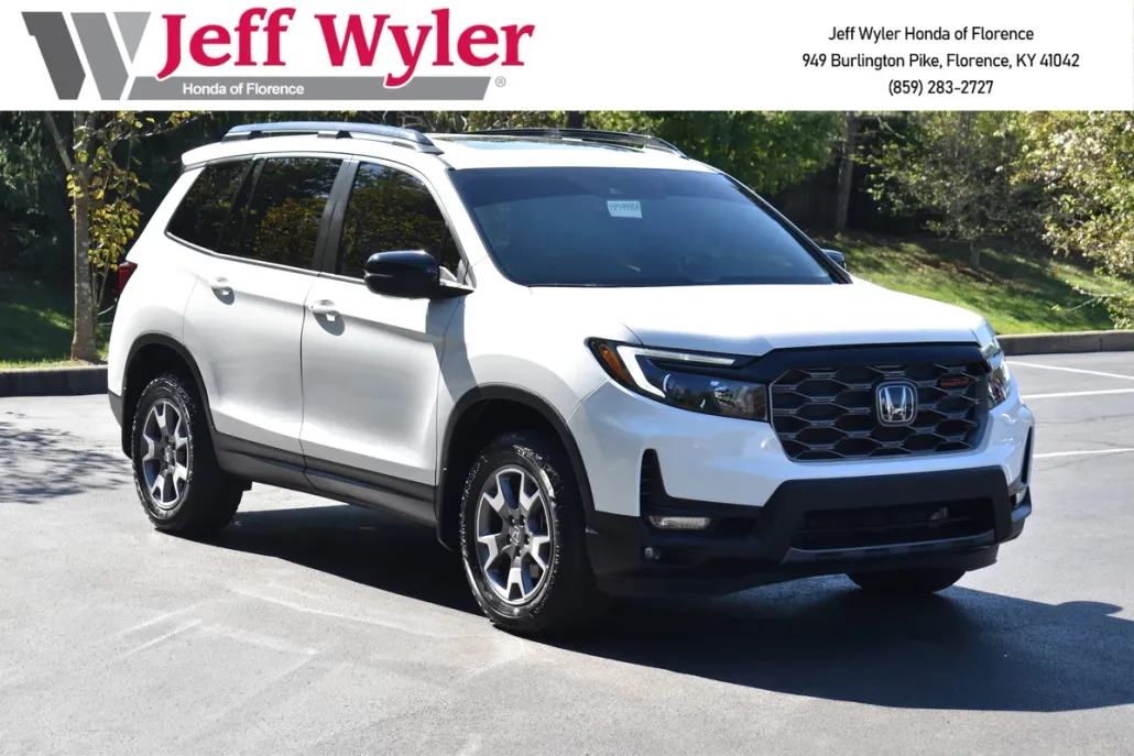 2022 Honda Passport TrailSport photo 1