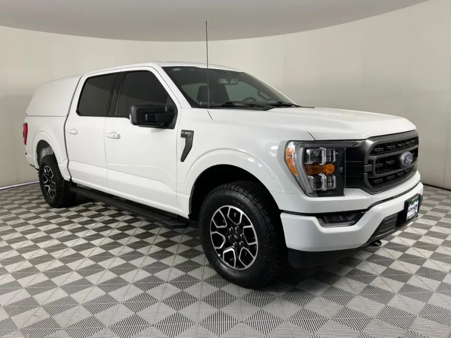 2023 Ford F-150 XLT photo 1