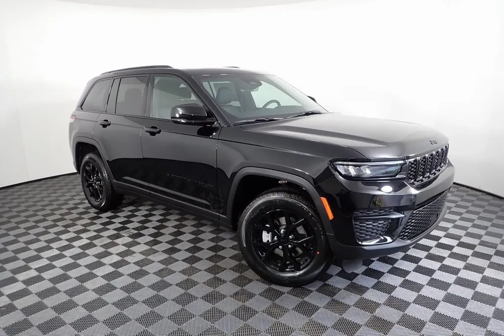 2025 Jeep Grand Cherokee Altitude X photo 1