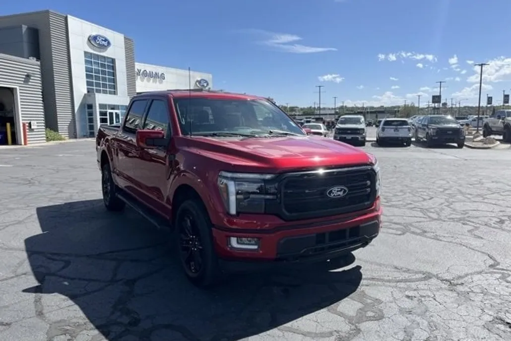 2024 Ford F-150 Lariat photo 1