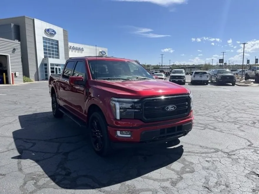 2024 Ford F-150 Lariat photo 1