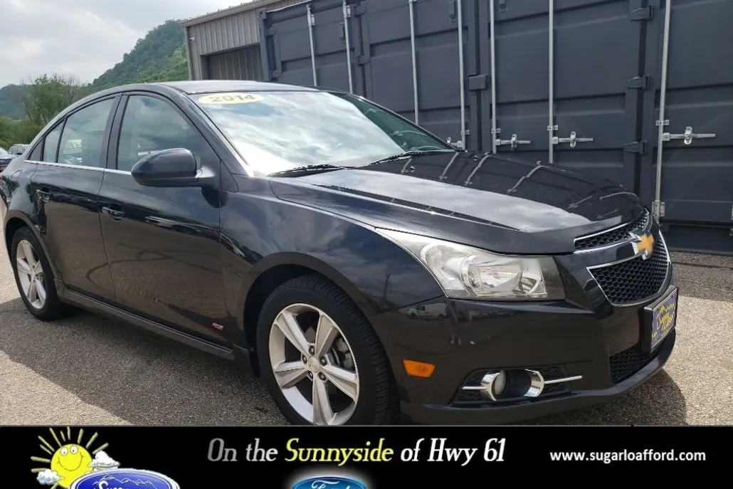 2014 Chevrolet Cruze photo 1