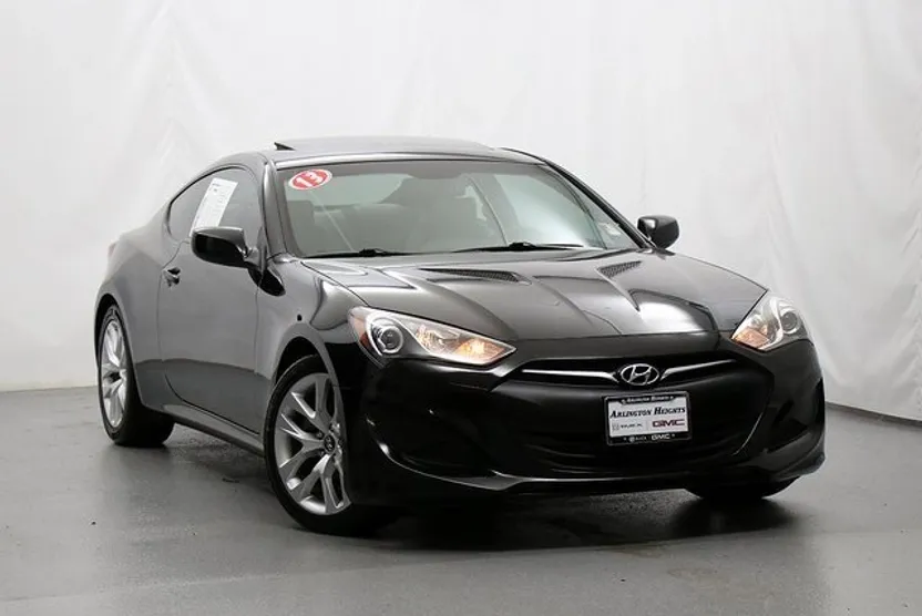 2013 Hyundai Genesis Coupe 2.0T Premium photo 1