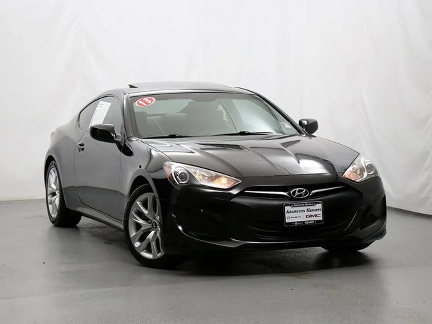 2013 Hyundai Genesis Coupe 2.0T Premium photo 1