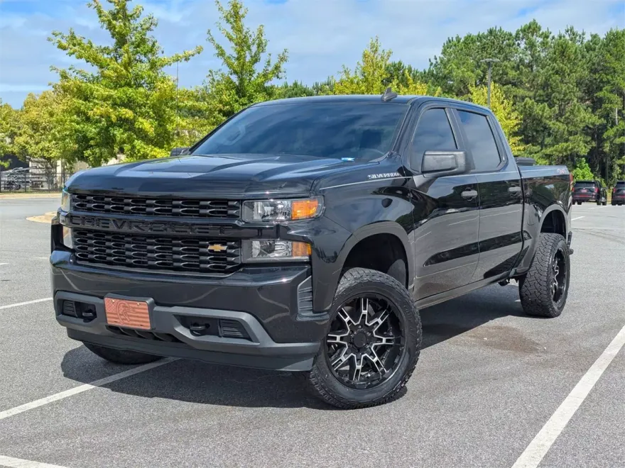 2021 Chevrolet Silverado 1500 Custom photo 1