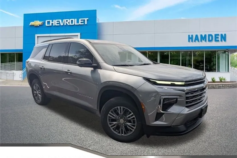 2026 Chevrolet Traverse photo 1