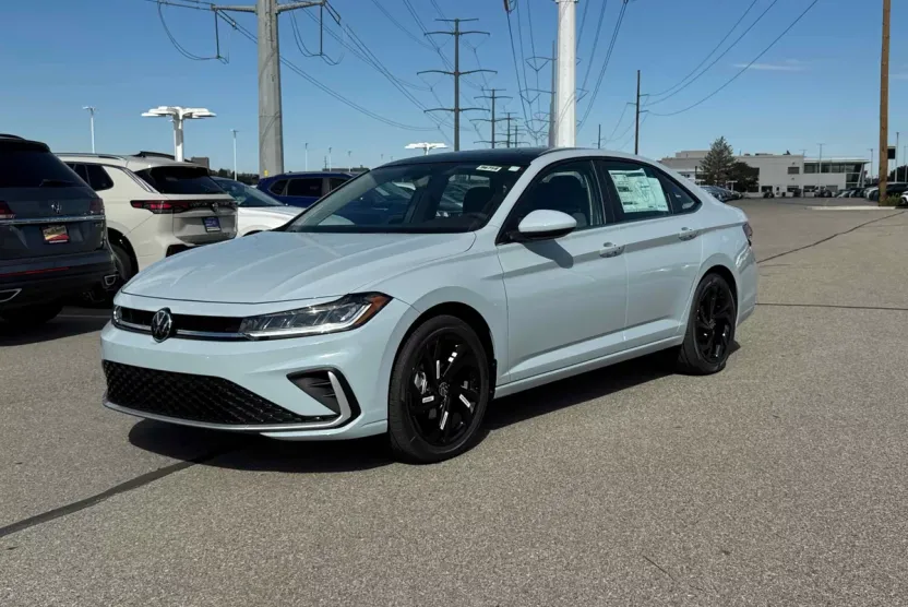 2026 Volkswagen Jetta SE photo 1