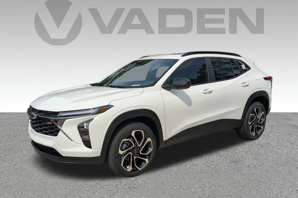2025 Chevrolet Trax photo 1