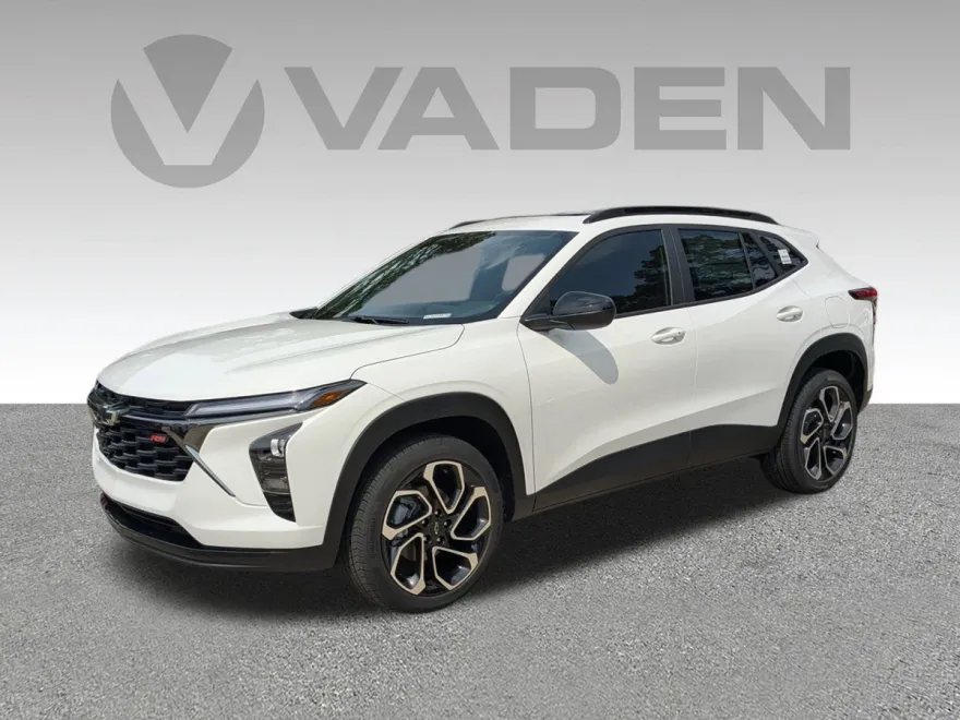 2025 Chevrolet Trax photo 1